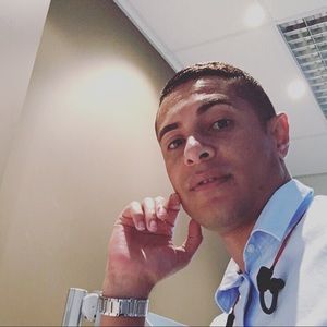 Meet your Posher, Axel